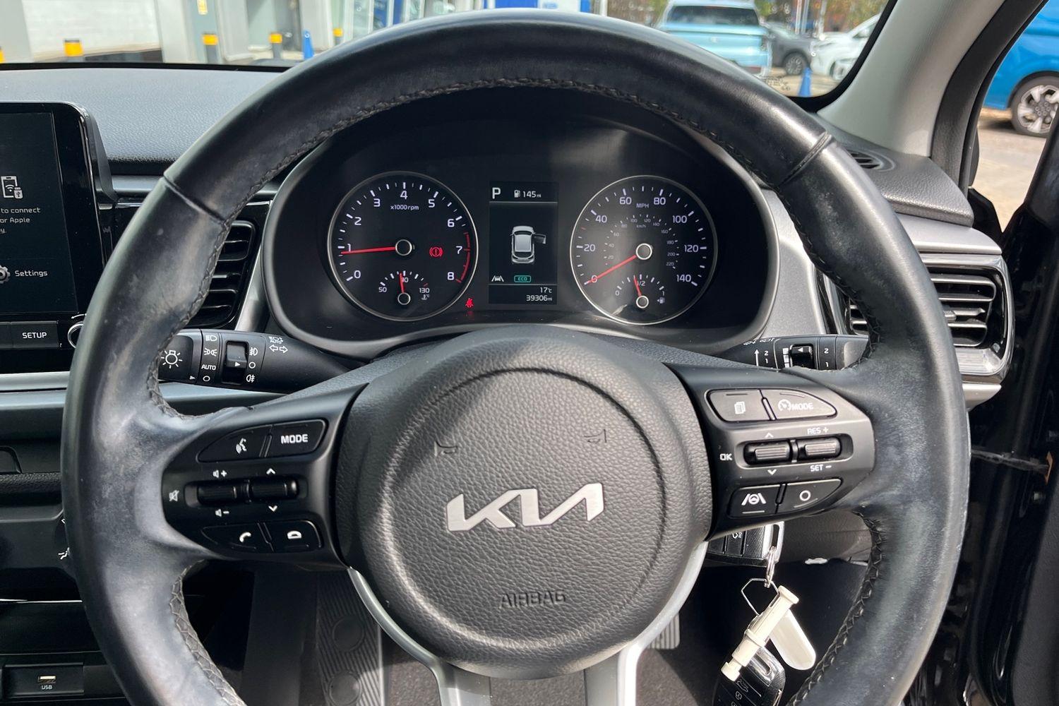 Kia Rio Photo 11