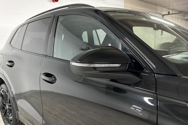 VOLKSWAGEN Tiguan Photo 20
