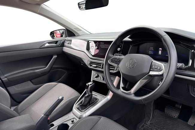 VOLKSWAGEN Polo Photo 6