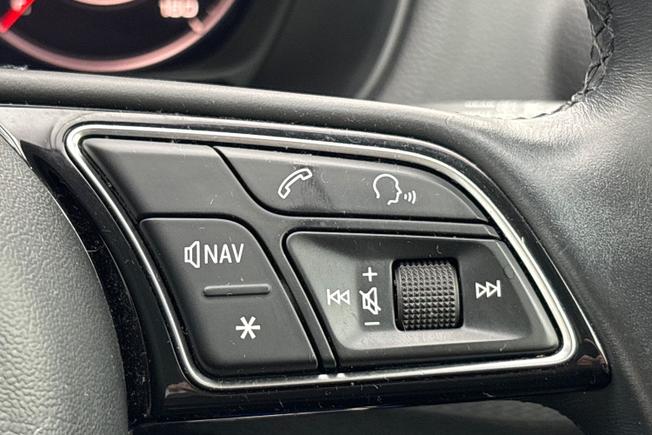 AUDI Q2 Photo 17