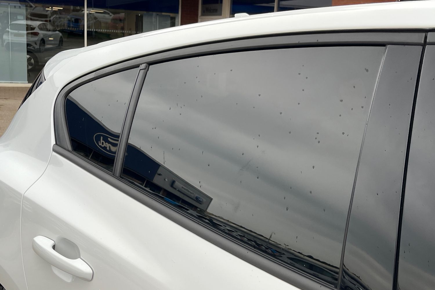 Ford FOCUS Photo 38