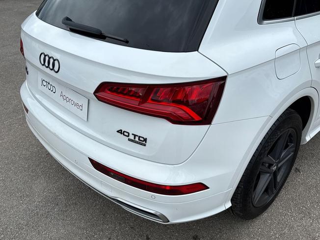 AUDI Q5 Photo 23