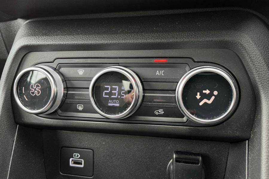 Dacia Sandero Stepway Photo autoimg-fa0e8899f694b2cda3a02931096f12e37098c0f7.jpg