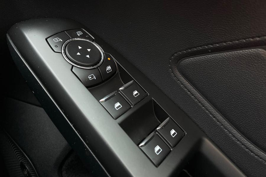 Ford Focus Photo autoimg-fa10e4ed9d46266beaabc68f4f3621b1000e2144.jpg