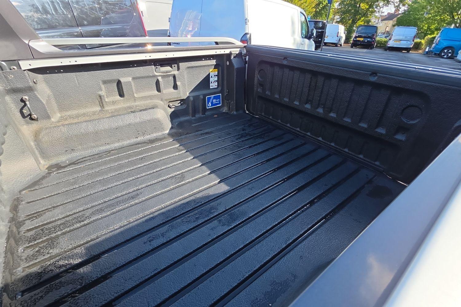 Ford RANGER Photo 3