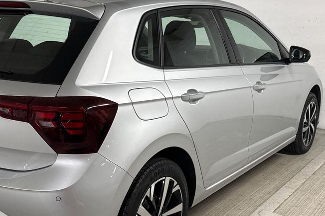 VOLKSWAGEN Polo Photo 28