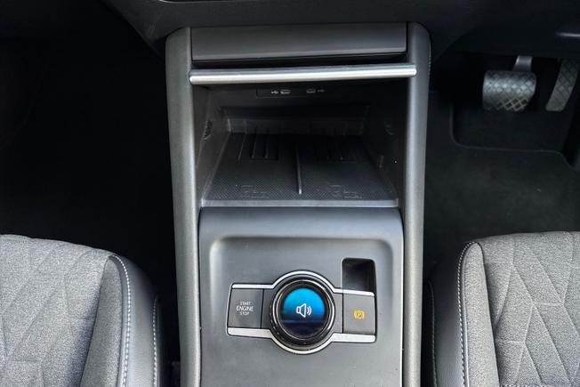 VOLKSWAGEN Tiguan Photo 22
