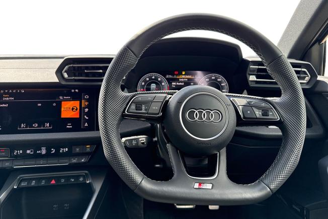 AUDI A3 Photo 11