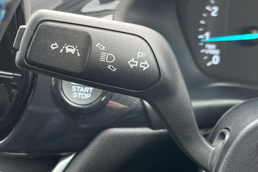 Ford FIESTA Photo autoimg-fa19e5ccd0a9463ae37bc7f3f5daa4c52cd4000a.jpg