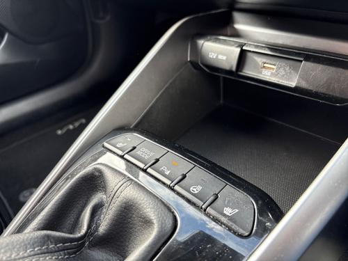Kia STONIC Photo autoimg-fa1c13aabfc85d9995a1f2d0e72de3c1ae01f1b4.jpg
