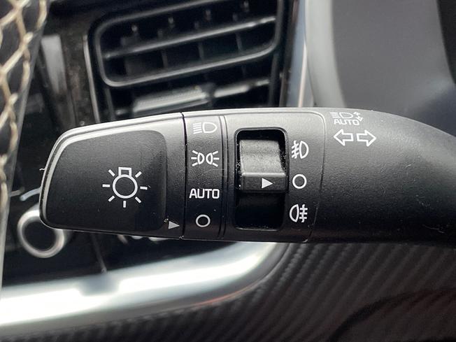 KIA Stonic Photo 37