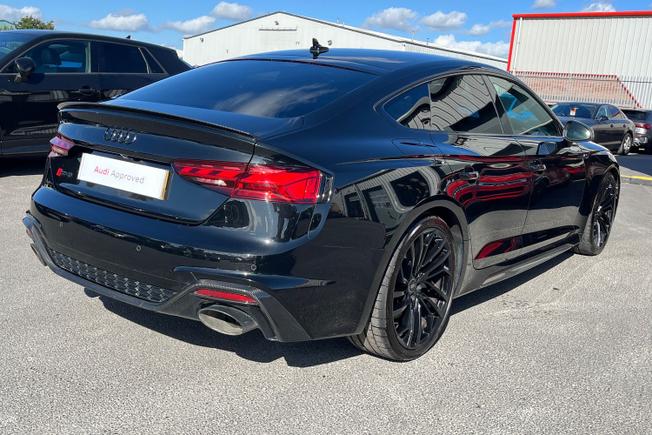 AUDI RS5 Photo 26