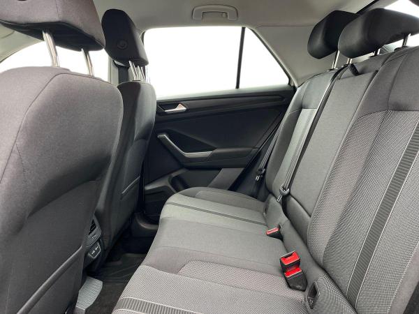 Volkswagen T-Roc Photo autoimg-fa20ea7fa1530e75e2fd91903196b932c1f96af8.jpg