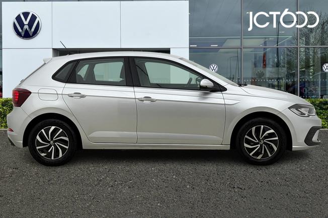 VOLKSWAGEN Polo Photo 4