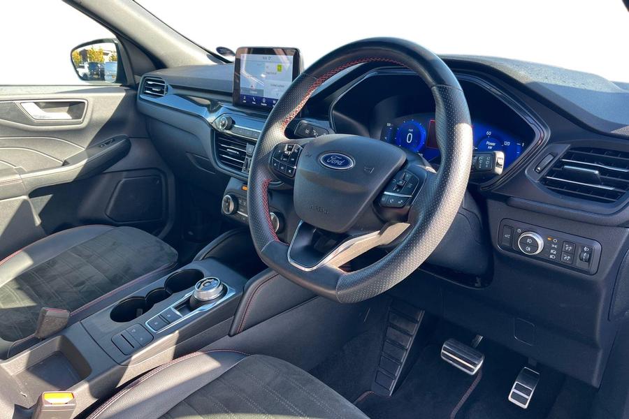 Ford Kuga Photo autoimg-fa2667b28ec8f3c7113b64d86aaf3a9c18097582.jpg