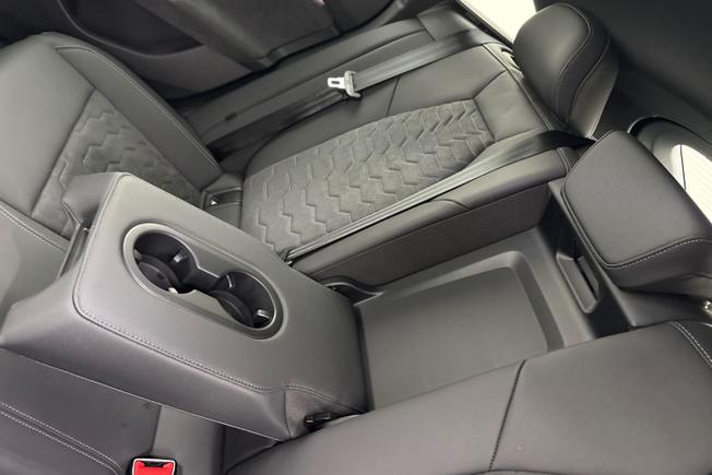 AUDI A6 E-Tron Sportback Photo 25