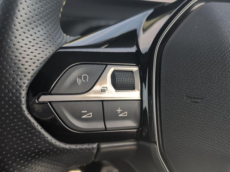 Used Peugeot 2008 NU21GXZ 36