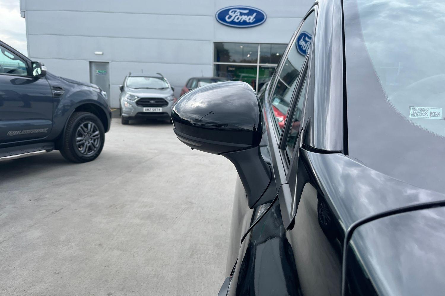 Renault CAPTUR Photo 25