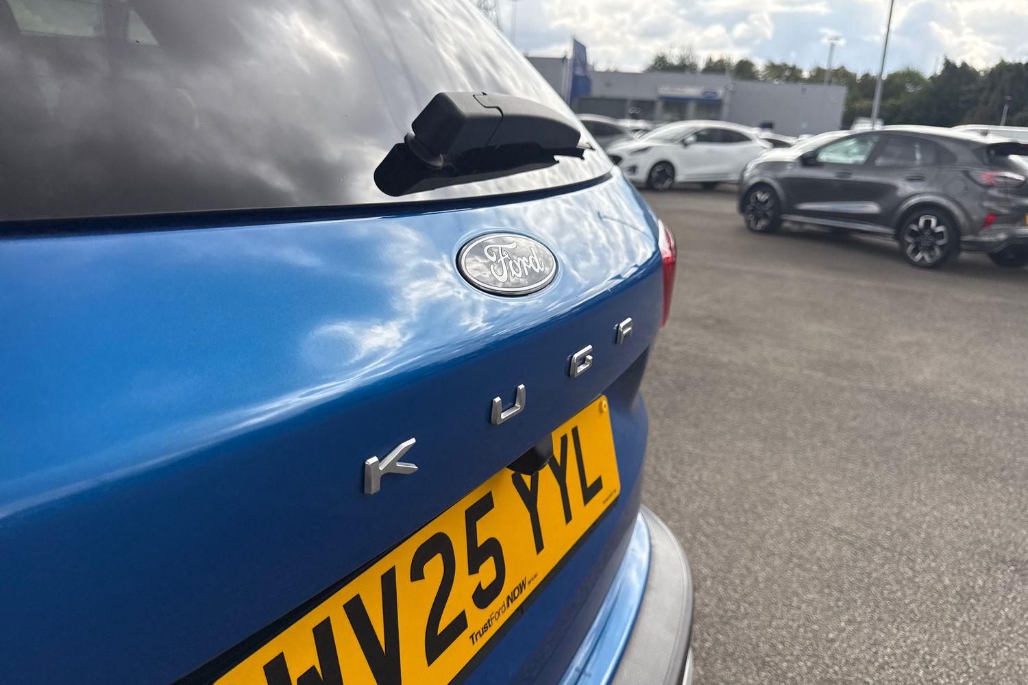 Ford KUGA Photo 38