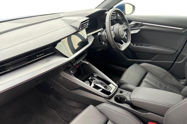 AUDI A3 Photo 2