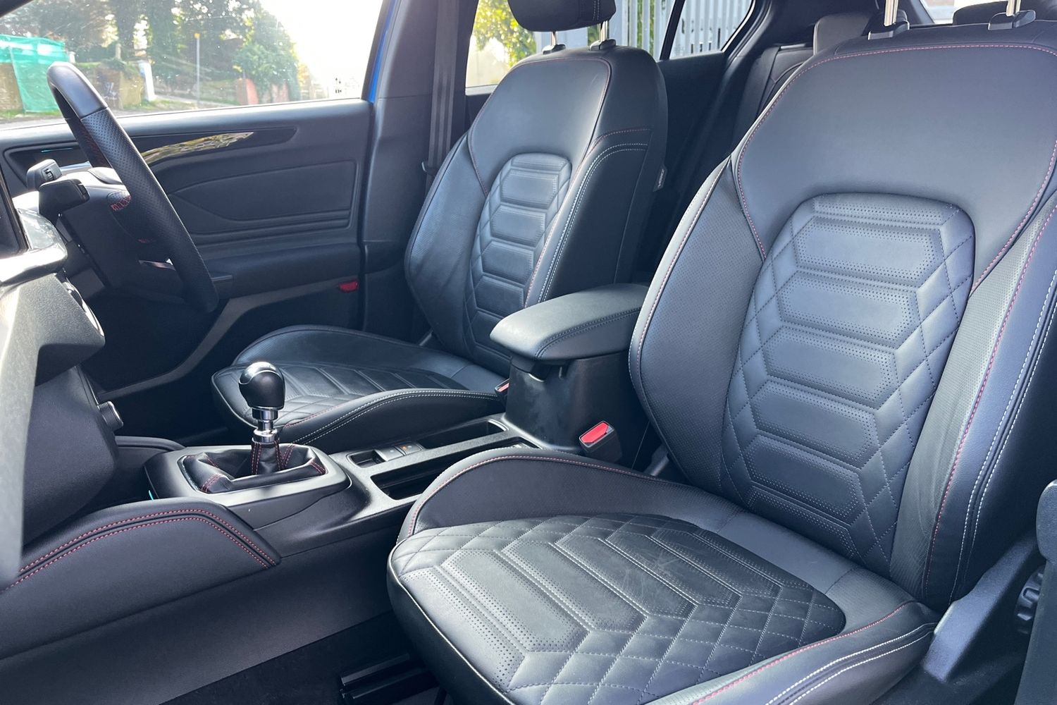 Ford Focus Photo 18