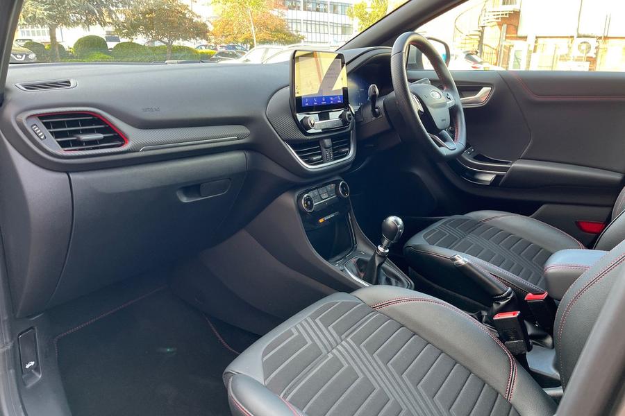 Ford Puma Photo autoimg-fa39fe598afcc531d90e97c611b290193b1b65d1.jpg