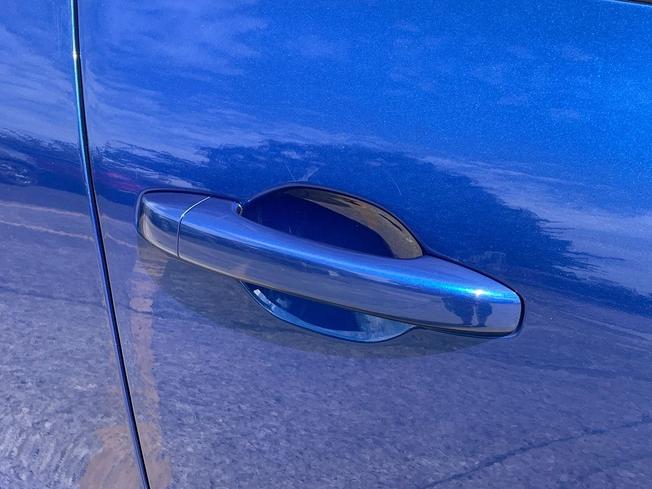 RENAULT Clio Photo 23