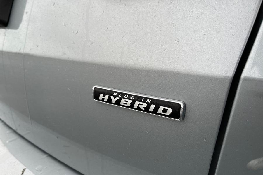 Ford KUGA Photo autoimg-fa3e6a96e868235d8b81ada12bfcbecad498bd0d.jpg