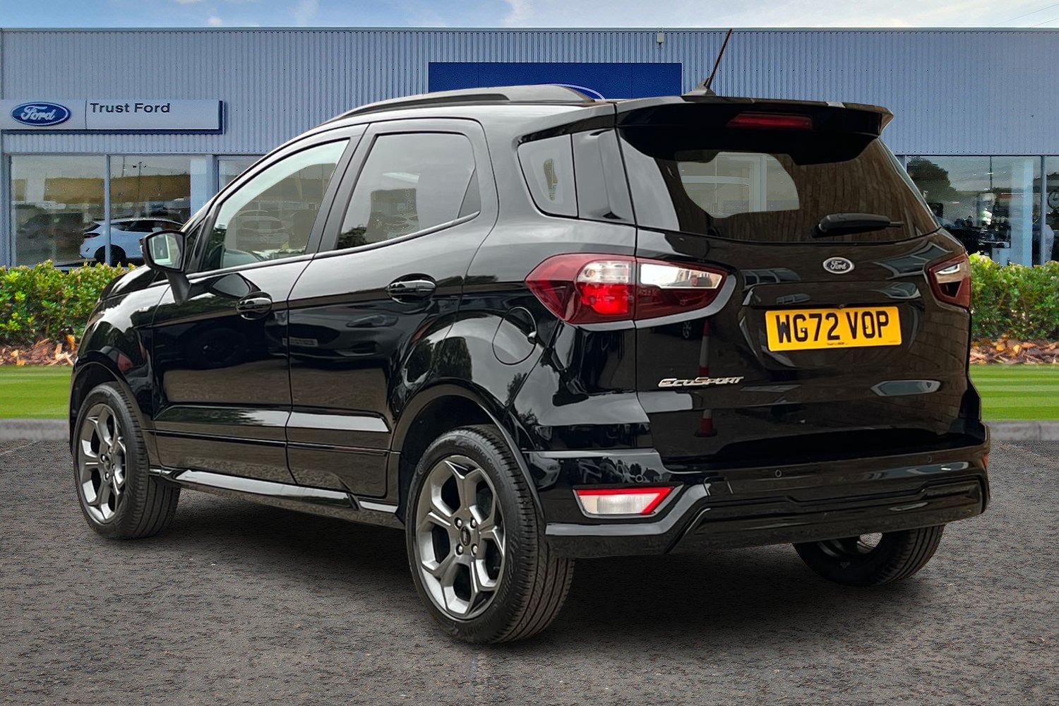 Ford EcoSport Photo 1