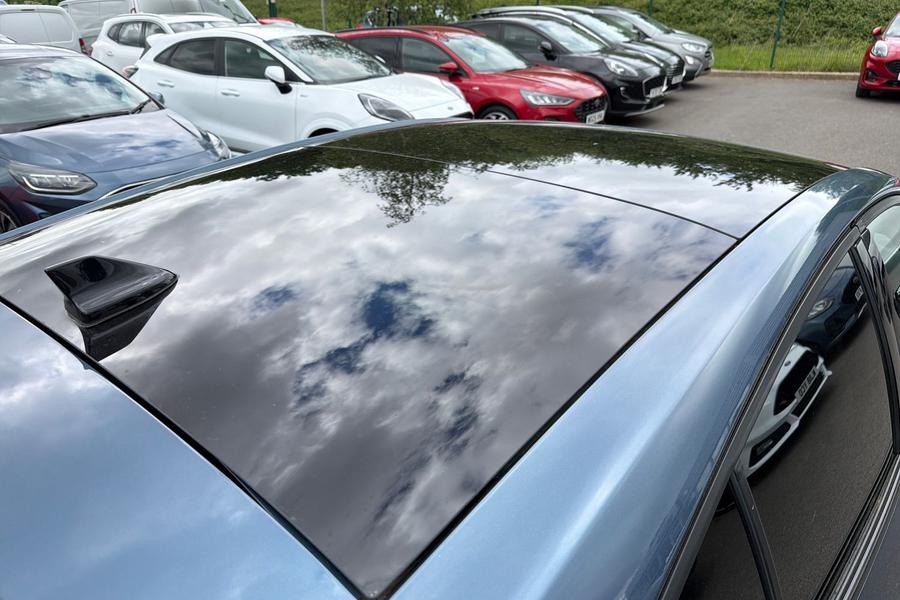 Ford FOCUS Photo autoimg-fa495d4dfa888a7ffdbf1b29f5819925ece1df60.jpg