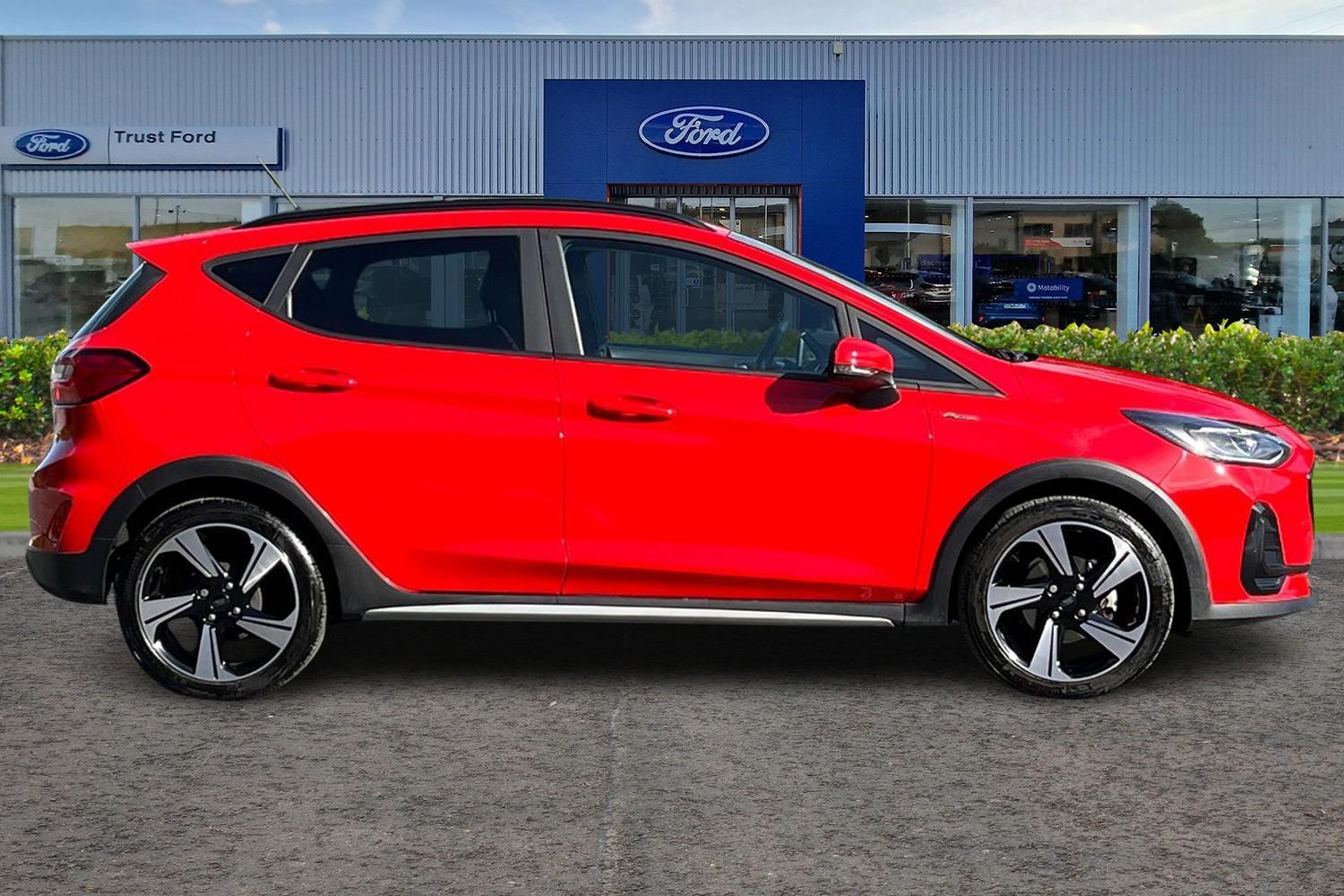 Ford Fiesta Photo 2