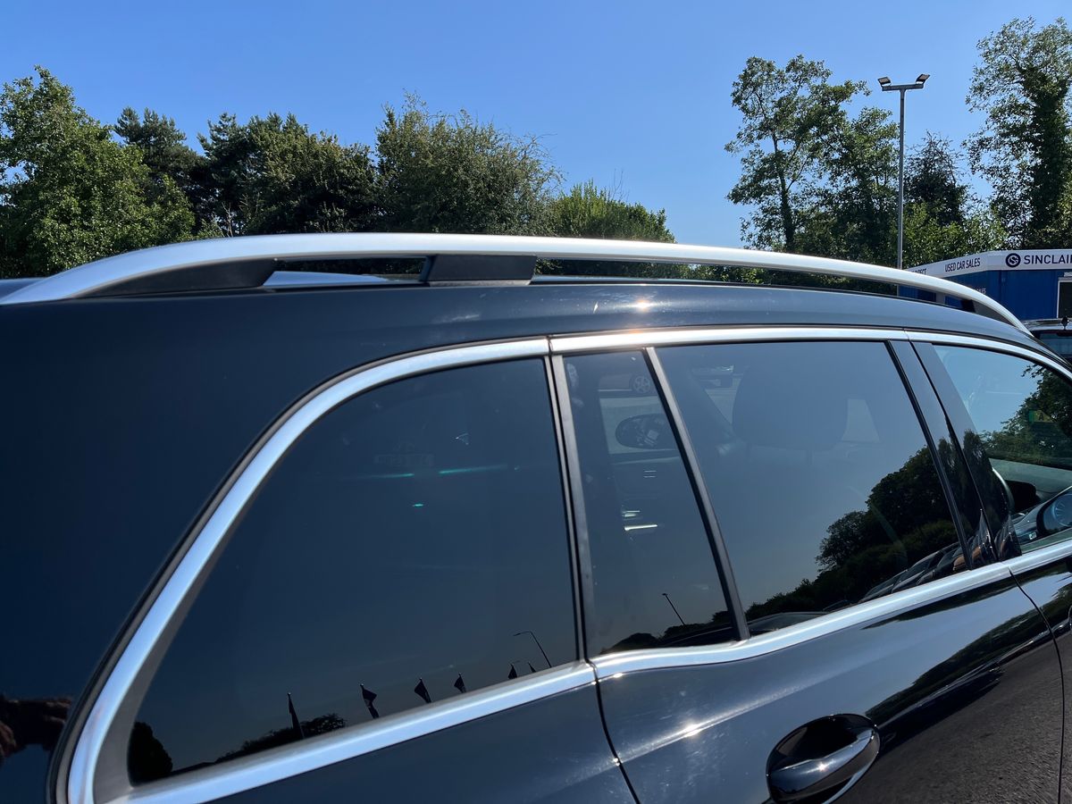 Mercedes-Benz EQB Photo 20