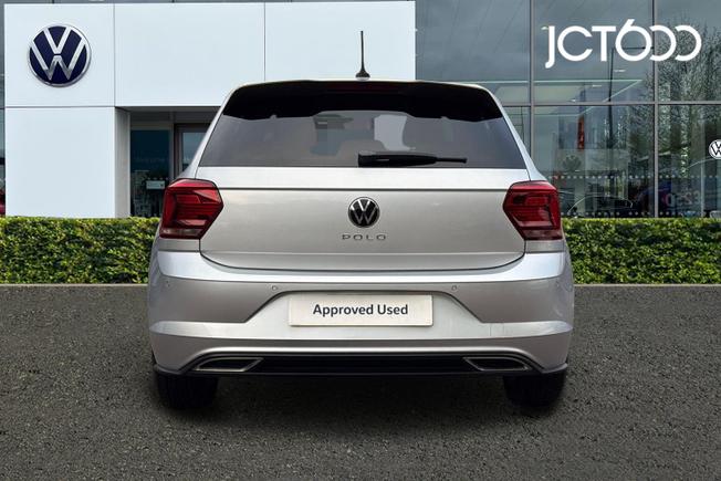 VOLKSWAGEN Polo Photo 7