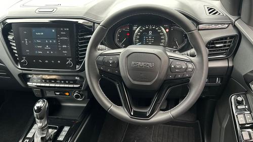 Isuzu D-Max Photo autoimg-fa605dad706084a5dffd8209c2d5e88983e2aa18.jpg