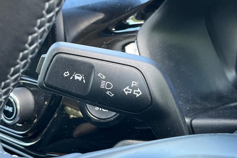 Ford Fiesta Photo autoimg-fa6311c9ab4e86f0a06293fdffbc00bb607b5ddb.jpg