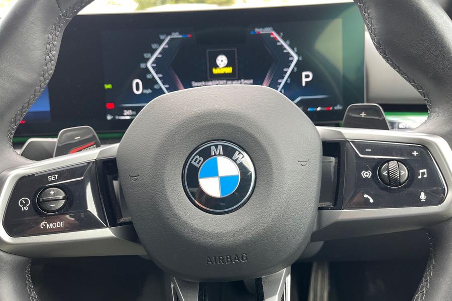 BMW 5 Series Photo autoimg-fa64c33b799efdf90e42c23ca1584bfba654b381.jpg