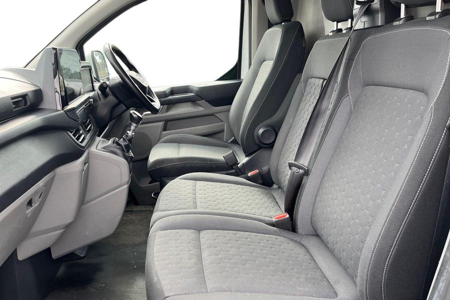 Ford TRANSIT CUSTOM Photo autoimg-fa67230ec22642a6a98e440e88b54c5bbd888c36.jpg