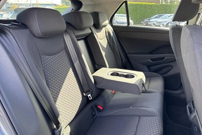 VOLKSWAGEN T-Roc Photo 43