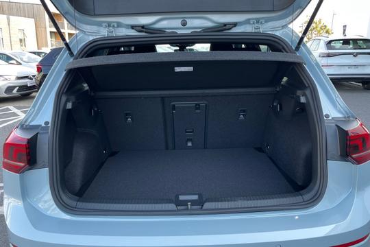 Volkswagen Golf Photo autoimg-fa6f791620b651f01f53d93b3b4a0f519d4c59ef.jpg