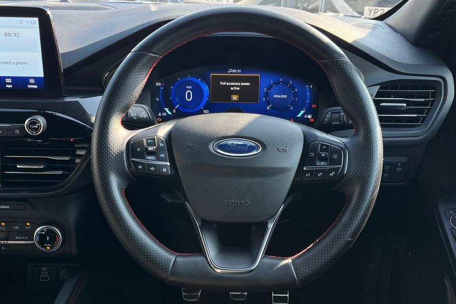 Ford Kuga Photo autoimg-fa70936eb5c7c2cefbaa5bf3e998797d8fb152af.jpg