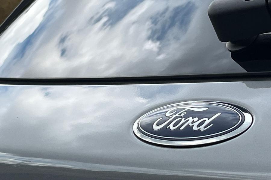 Ford KUGA Photo autoimg-fa77203a484ea93cfeb233b5829107e672a4e88d.jpg