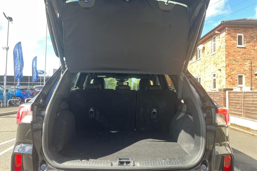 Ford KUGA Photo autoimg-fa77e4a8be739d0ac747293ebd9eb15e94324f1a.jpg