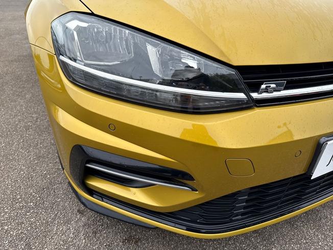VOLKSWAGEN Golf Photo 19