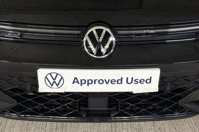 VOLKSWAGEN Golf Photo 39