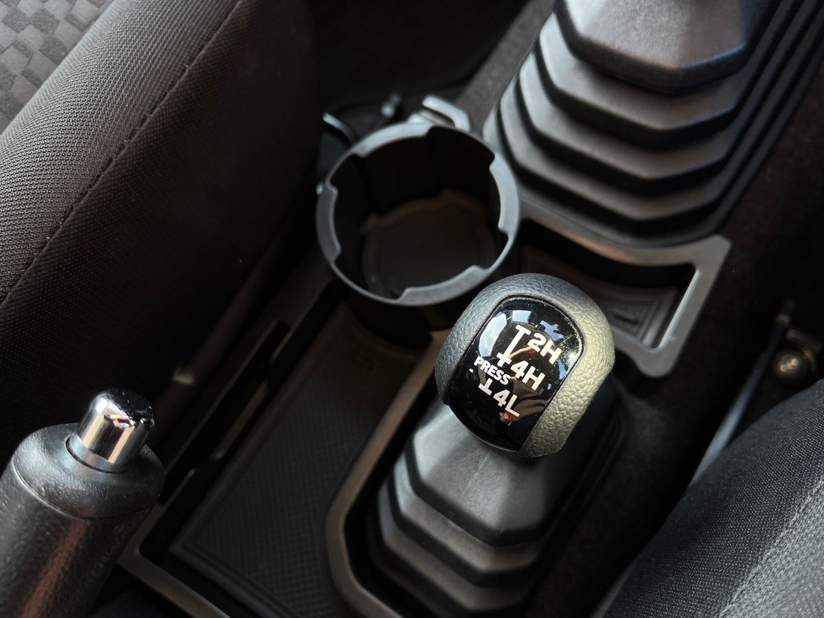 Suzuki Jimny Photo 29