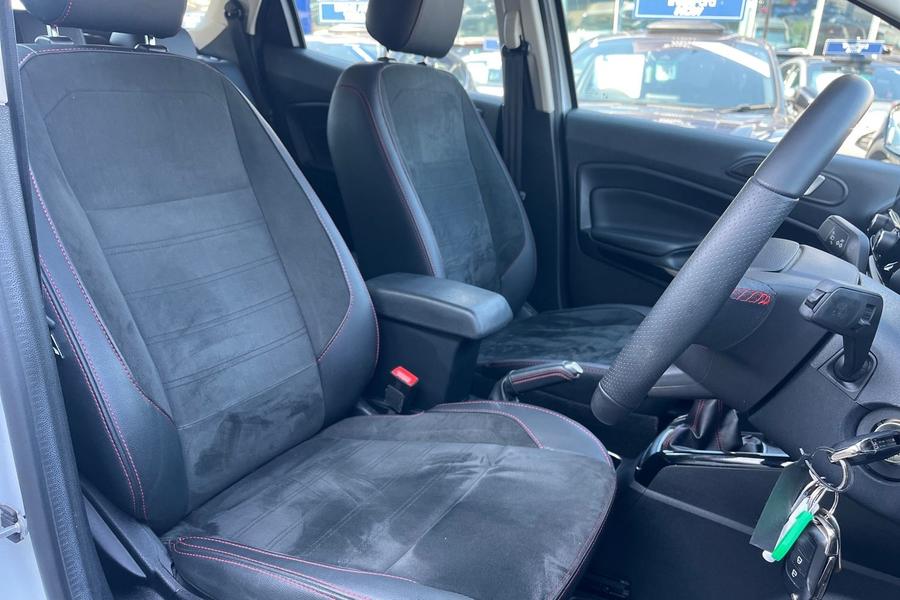 Ford EcoSport Photo autoimg-fa7f991fb6ec6647fb802d5a0a5483f9313a5dac.jpg