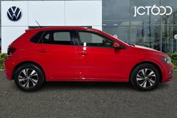VOLKSWAGEN Polo Photo 4