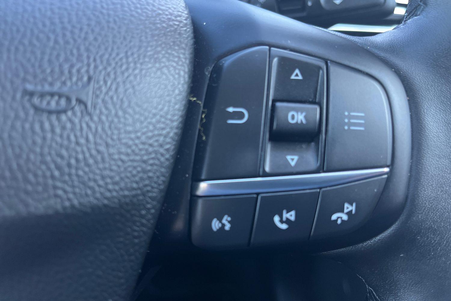 Ford FOCUS Photo 25