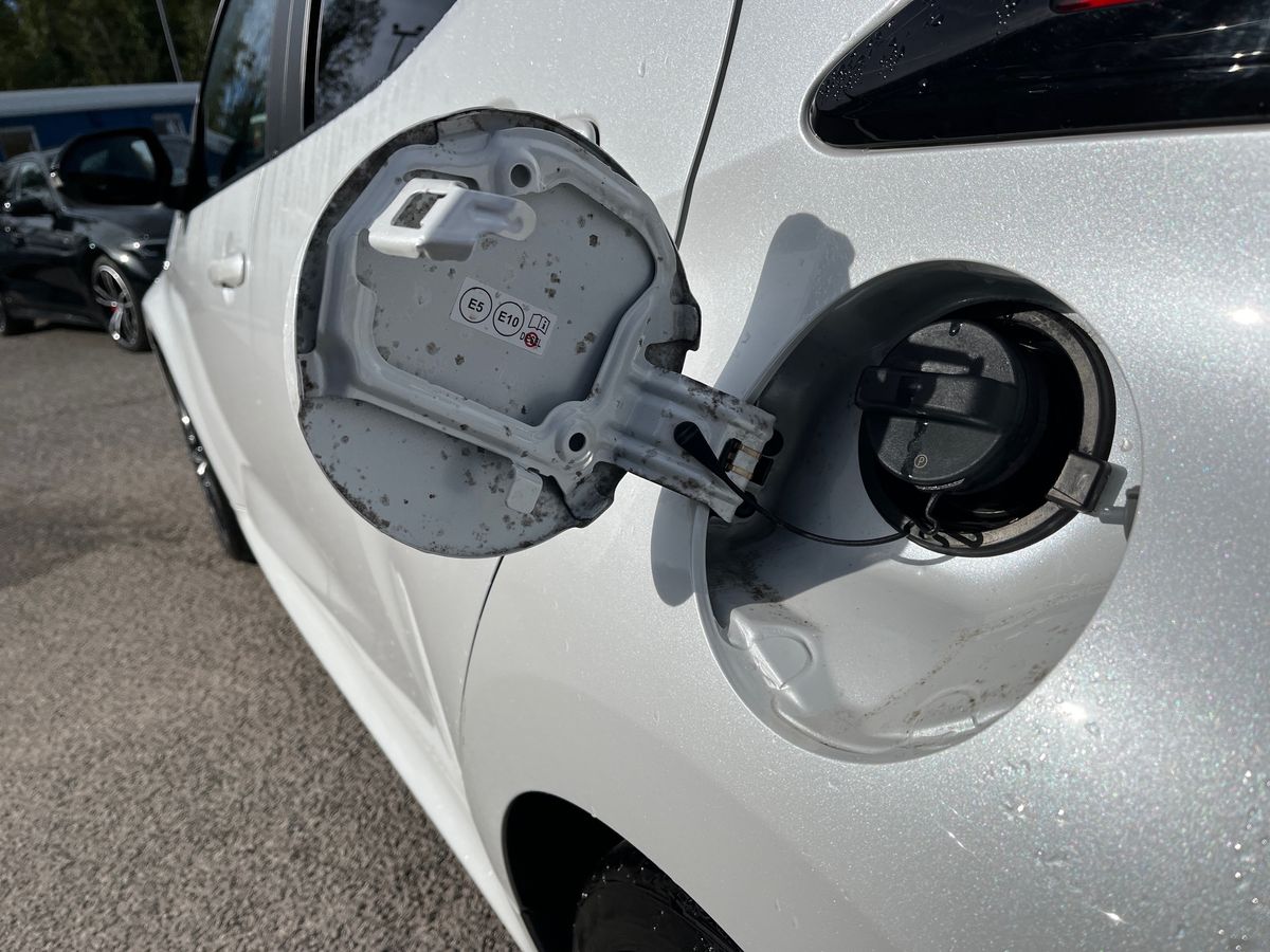 Toyota Yaris Photo 29