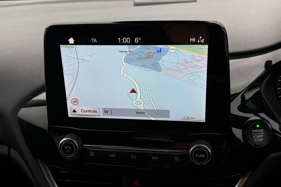 Ford FIESTA Photo autoimg-fa82cbbb7a5601775034b6144b3b3ee8b913e43a.jpg